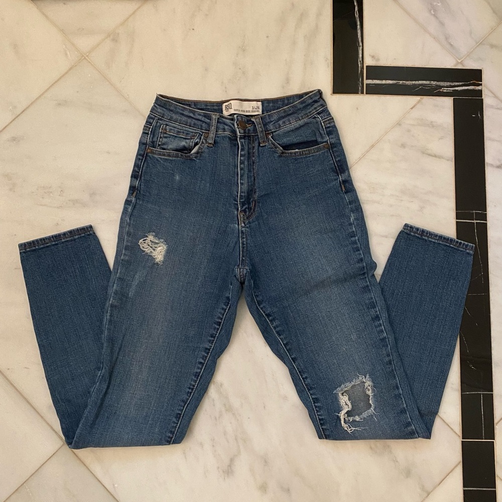 Tilly’s Rsq super high jeggings medium wash with distressing/rips at the front